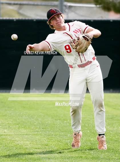 Thumbnail 1 in Skyline vs. Williams Field (Bob Everett Classic) photogallery.