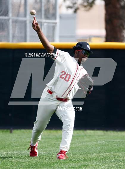 Thumbnail 3 in Skyline vs. Williams Field (Bob Everett Classic) photogallery.