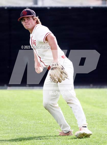 Thumbnail 1 in Skyline vs. Williams Field (Bob Everett Classic) photogallery.