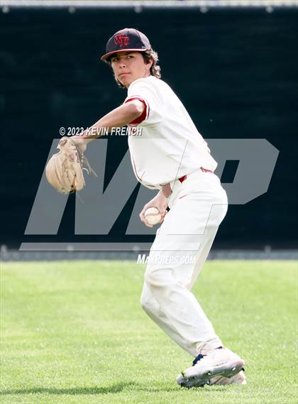 Thumbnail 3 in Skyline vs. Williams Field (Bob Everett Classic) photogallery.
