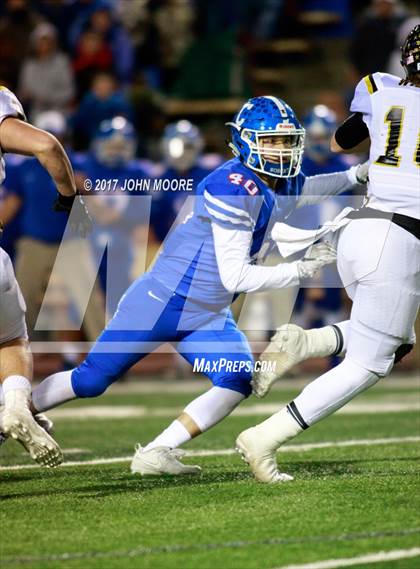 Thumbnail 2 in Canadian vs. Childress (UIL 3A D2 Quarterfinal) photogallery.