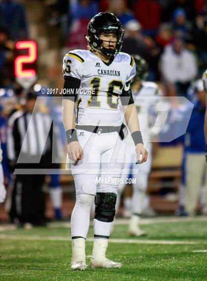 Thumbnail 1 in Canadian vs. Childress (UIL 3A D2 Quarterfinal) photogallery.