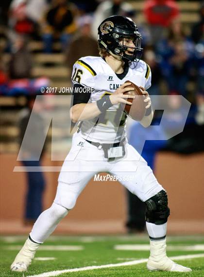 Thumbnail 1 in Canadian vs. Childress (UIL 3A D2 Quarterfinal) photogallery.