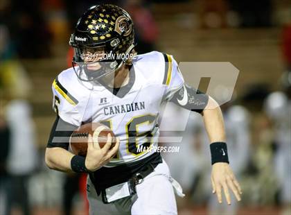 Thumbnail 1 in Canadian vs. Childress (UIL 3A D2 Quarterfinal) photogallery.