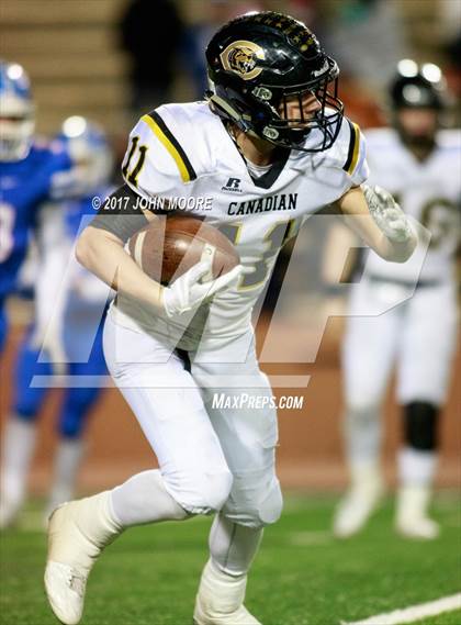 Thumbnail 1 in Canadian vs. Childress (UIL 3A D2 Quarterfinal) photogallery.