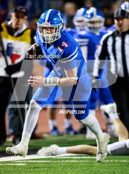 Thumbnail 2 in Canadian vs. Childress (UIL 3A D2 Quarterfinal) photogallery.