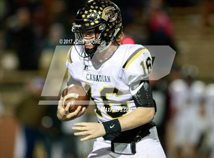 Thumbnail 2 in Canadian vs. Childress (UIL 3A D2 Quarterfinal) photogallery.