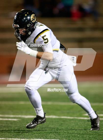 Thumbnail 1 in Canadian vs. Childress (UIL 3A D2 Quarterfinal) photogallery.