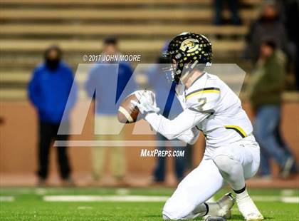 Thumbnail 3 in Canadian vs. Childress (UIL 3A D2 Quarterfinal) photogallery.