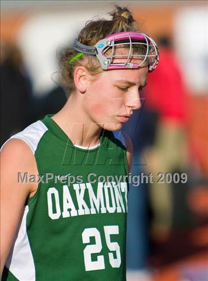 Thumbnail 3 in Oakmont Regional vs Watertown (MIAA D2 Final) photogallery.