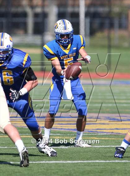 Thumbnail 3 in Half Hollow Hills West @ West Islip photogallery.
