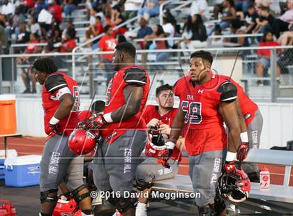 Thumbnail 3 in Cedar Hill @ Horn photogallery.