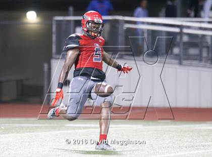 Thumbnail 1 in Cedar Hill @ Horn photogallery.