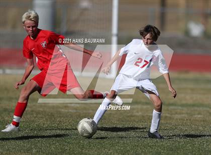 Thumbnail 2 in Reno @ Truckee photogallery.
