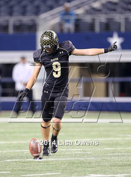 Thumbnail 3 in Boyd vs. Fossil Ridge (UIL 6A Division 2 Region 1 Bi-District Playoff) photogallery.