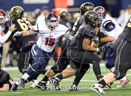 Thumbnail 1 in Boyd vs. Fossil Ridge (UIL 6A Division 2 Region 1 Bi-District Playoff) photogallery.