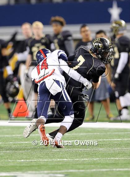 Thumbnail 3 in Boyd vs. Fossil Ridge (UIL 6A Division 2 Region 1 Bi-District Playoff) photogallery.