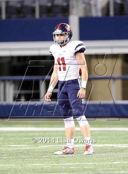 Thumbnail 1 in Boyd vs. Fossil Ridge (UIL 6A Division 2 Region 1 Bi-District Playoff) photogallery.