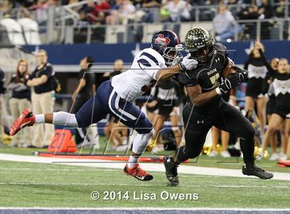 Thumbnail 2 in Boyd vs. Fossil Ridge (UIL 6A Division 2 Region 1 Bi-District Playoff) photogallery.