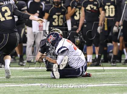 Thumbnail 2 in Boyd vs. Fossil Ridge (UIL 6A Division 2 Region 1 Bi-District Playoff) photogallery.