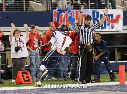 Thumbnail 3 in Boyd vs. Fossil Ridge (UIL 6A Division 2 Region 1 Bi-District Playoff) photogallery.