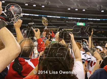 Thumbnail 2 in Boyd vs. Fossil Ridge (UIL 6A Division 2 Region 1 Bi-District Playoff) photogallery.