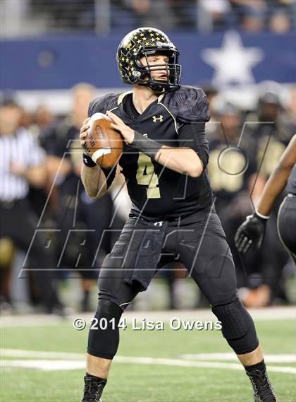 Thumbnail 3 in Boyd vs. Fossil Ridge (UIL 6A Division 2 Region 1 Bi-District Playoff) photogallery.