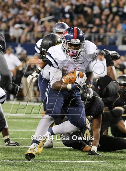 Thumbnail 3 in Boyd vs. Fossil Ridge (UIL 6A Division 2 Region 1 Bi-District Playoff) photogallery.