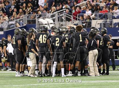 Thumbnail 2 in Boyd vs. Fossil Ridge (UIL 6A Division 2 Region 1 Bi-District Playoff) photogallery.