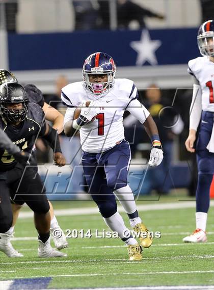 Thumbnail 3 in Boyd vs. Fossil Ridge (UIL 6A Division 2 Region 1 Bi-District Playoff) photogallery.