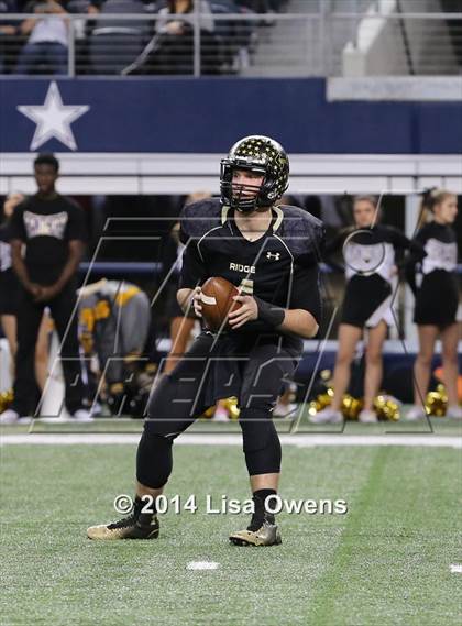 Thumbnail 2 in Boyd vs. Fossil Ridge (UIL 6A Division 2 Region 1 Bi-District Playoff) photogallery.