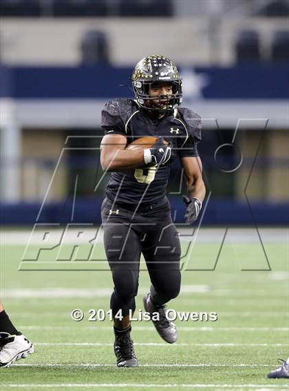 Thumbnail 2 in Boyd vs. Fossil Ridge (UIL 6A Division 2 Region 1 Bi-District Playoff) photogallery.