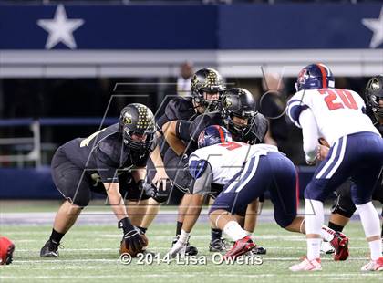 Thumbnail 1 in Boyd vs. Fossil Ridge (UIL 6A Division 2 Region 1 Bi-District Playoff) photogallery.