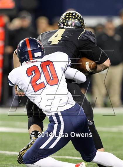 Thumbnail 1 in Boyd vs. Fossil Ridge (UIL 6A Division 2 Region 1 Bi-District Playoff) photogallery.