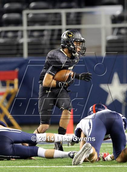 Thumbnail 2 in Boyd vs. Fossil Ridge (UIL 6A Division 2 Region 1 Bi-District Playoff) photogallery.