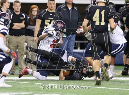 Thumbnail 1 in Boyd vs. Fossil Ridge (UIL 6A Division 2 Region 1 Bi-District Playoff) photogallery.