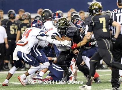 Thumbnail 1 in Boyd vs. Fossil Ridge (UIL 6A Division 2 Region 1 Bi-District Playoff) photogallery.