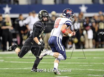 Thumbnail 1 in Boyd vs. Fossil Ridge (UIL 6A Division 2 Region 1 Bi-District Playoff) photogallery.