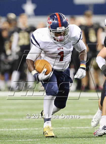 Thumbnail 2 in Boyd vs. Fossil Ridge (UIL 6A Division 2 Region 1 Bi-District Playoff) photogallery.