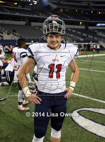 Thumbnail 1 in Boyd vs. Fossil Ridge (UIL 6A Division 2 Region 1 Bi-District Playoff) photogallery.