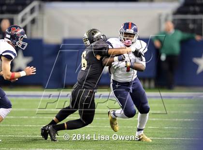 Thumbnail 1 in Boyd vs. Fossil Ridge (UIL 6A Division 2 Region 1 Bi-District Playoff) photogallery.