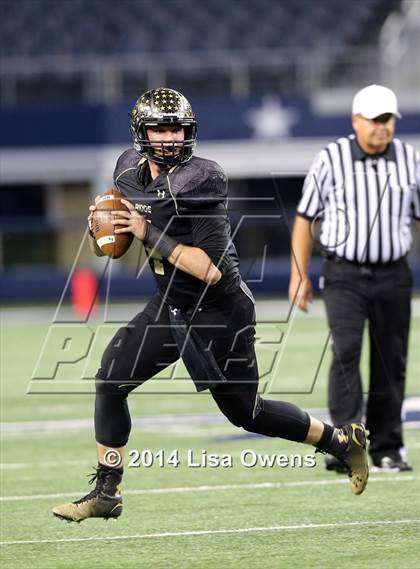 Thumbnail 3 in Boyd vs. Fossil Ridge (UIL 6A Division 2 Region 1 Bi-District Playoff) photogallery.