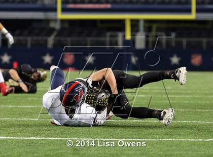 Thumbnail 1 in Boyd vs. Fossil Ridge (UIL 6A Division 2 Region 1 Bi-District Playoff) photogallery.