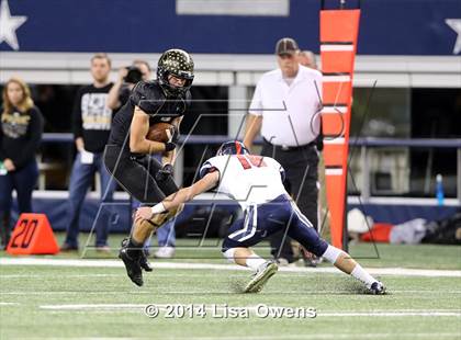 Thumbnail 1 in Boyd vs. Fossil Ridge (UIL 6A Division 2 Region 1 Bi-District Playoff) photogallery.