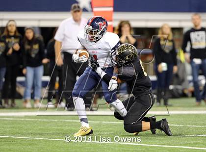 Thumbnail 3 in Boyd vs. Fossil Ridge (UIL 6A Division 2 Region 1 Bi-District Playoff) photogallery.