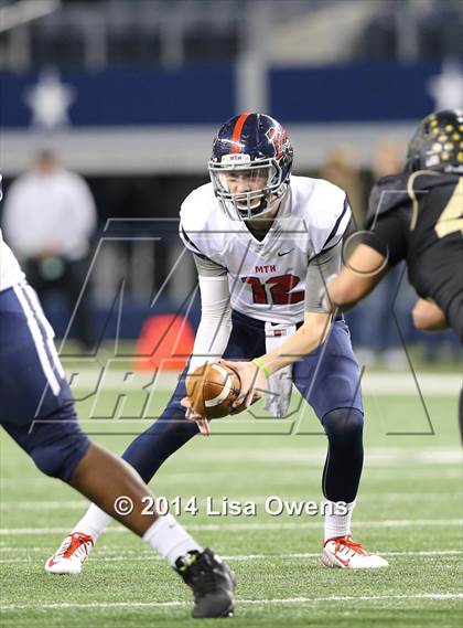 Thumbnail 1 in Boyd vs. Fossil Ridge (UIL 6A Division 2 Region 1 Bi-District Playoff) photogallery.
