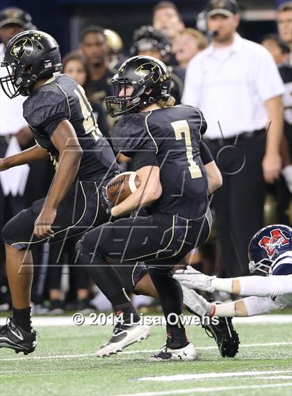 Thumbnail 3 in Boyd vs. Fossil Ridge (UIL 6A Division 2 Region 1 Bi-District Playoff) photogallery.