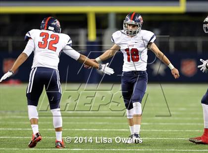 Thumbnail 2 in Boyd vs. Fossil Ridge (UIL 6A Division 2 Region 1 Bi-District Playoff) photogallery.