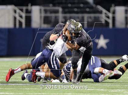 Thumbnail 3 in Boyd vs. Fossil Ridge (UIL 6A Division 2 Region 1 Bi-District Playoff) photogallery.
