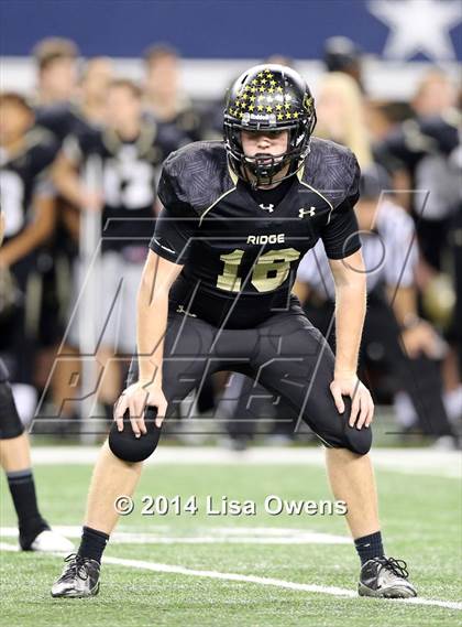 Thumbnail 2 in Boyd vs. Fossil Ridge (UIL 6A Division 2 Region 1 Bi-District Playoff) photogallery.